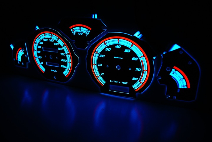 Приборная панель на пежо 308 тюнинг - фото