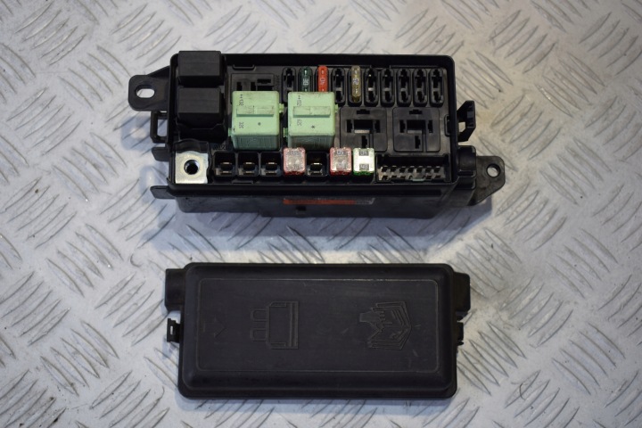 Module fusibles Boîte MINI PACEMAN R61