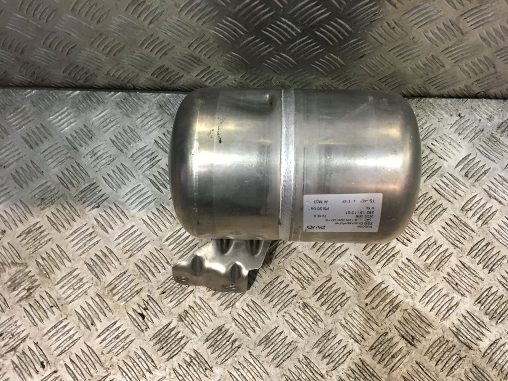 фото №1, Бак воздуха уровень mercedes ml gle w166 a1663200015