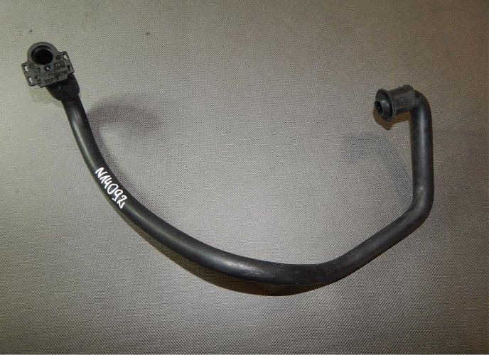 фото №1, Vw touareg 7p шланг обігрівача 1t0820731