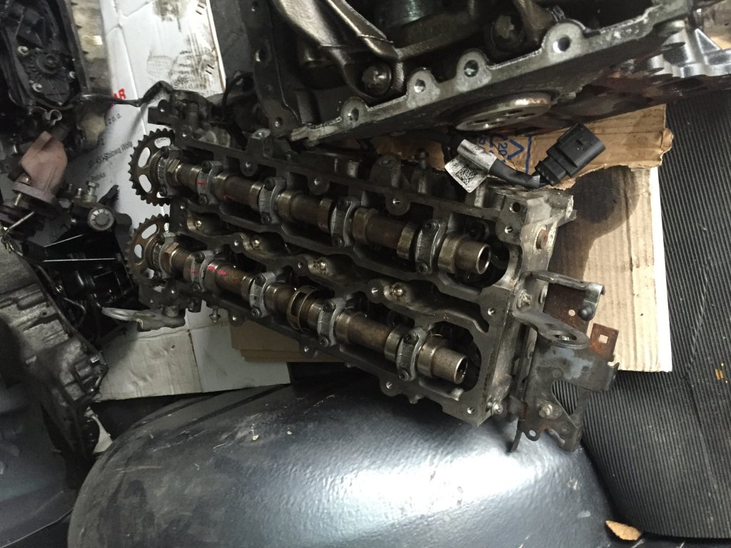 фото №1, Mercedes w639 sprinter w212 2,2 cdi a651 головка