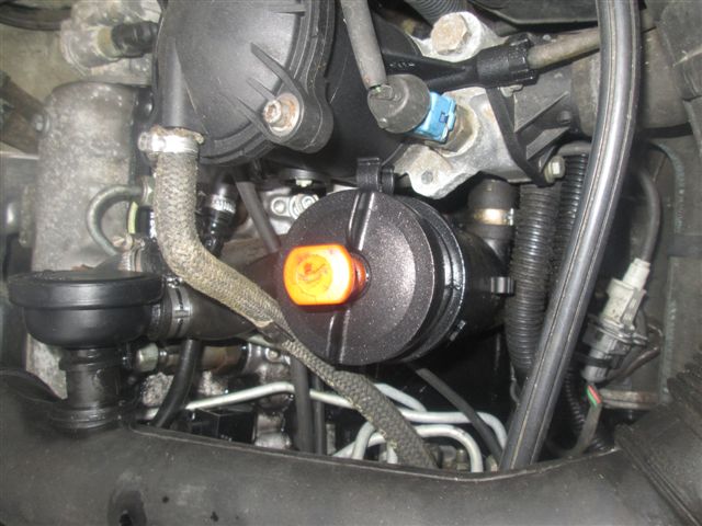 фото №1, Заливна горловина оливи щуп berlingo partner c15 1.8 d a9a