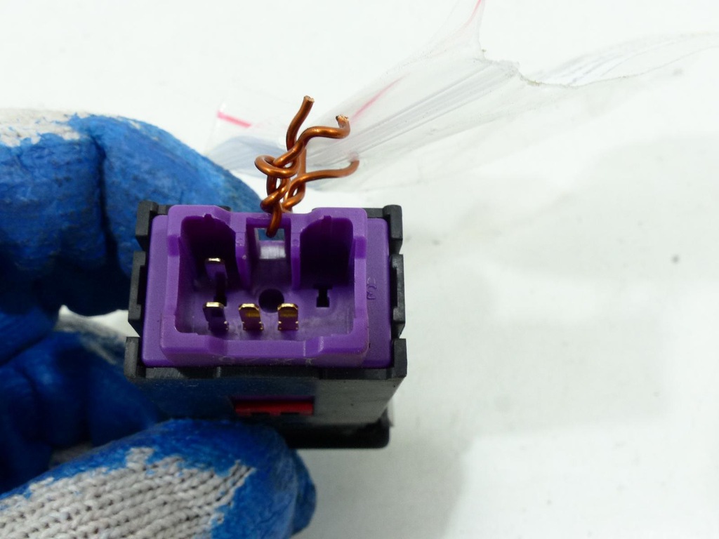 фото №5, Перемикач багажника sp241-202 suzuki kizashi