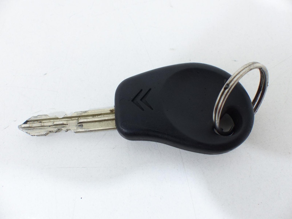 фото №4, Citroen xsara ii 00-04 1.9d бортовий комп'ютер 9639587680