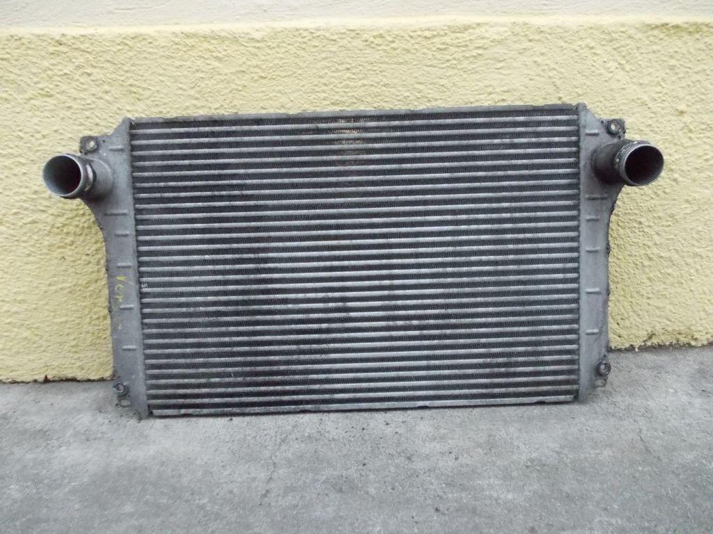 Купити Toyota avensis corolla verso d4d інтеркулер