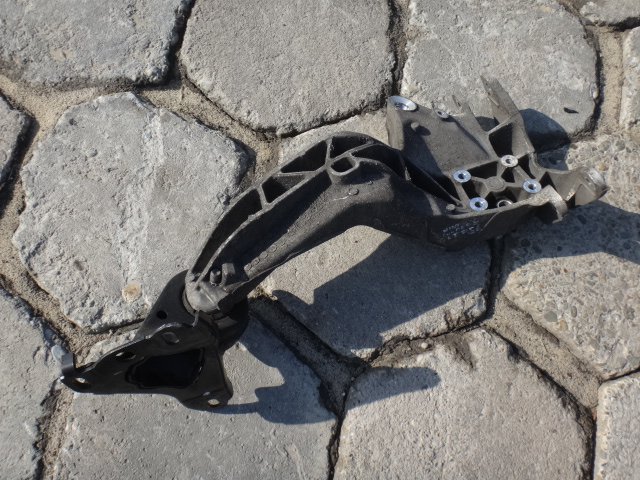 фото №3, Рычаг поворотный кулак левый задняя задний mini r55 r56