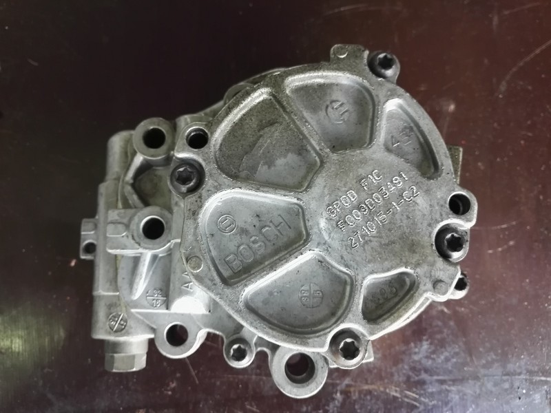 Колено патрубок воды 3.0 ducato jumper boxer 06+ в Украине