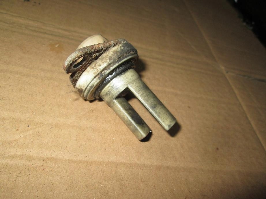 Датчик швидкості заднього міст bmw e23 e28 e30 в Україні