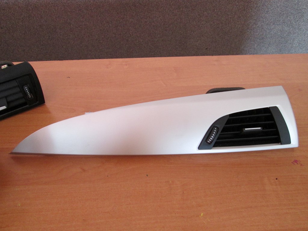 фото №1, Решітка обдув повітропровід консолі bmw 1 f20