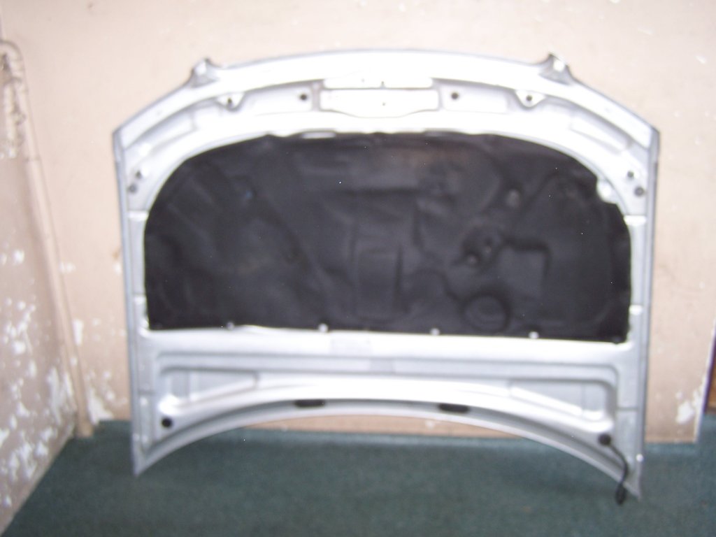 Audi a4 b6 кабриолет  капот крышка двигателя в Украине