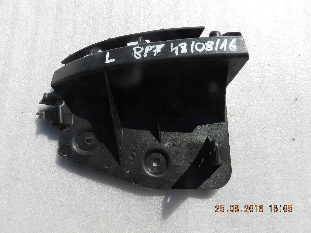 Купить Audi a3 кабриолет 8p7 08-13 кронштейн  под фара задний  левая