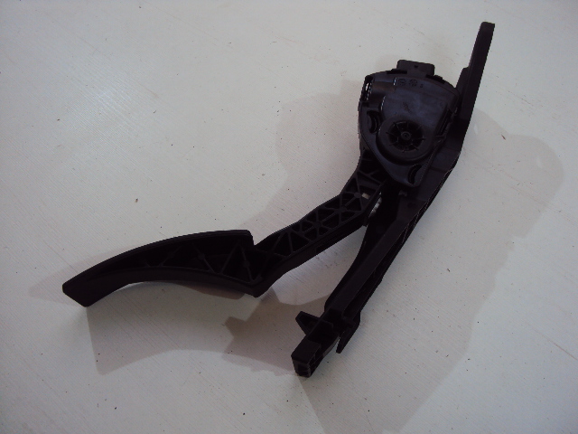 фото №4, Педаль газа mercedes ml w164