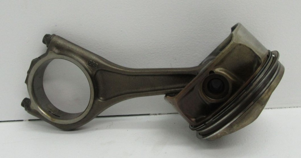 Поршень шатун bmw e65 760i 6.0 n73 7524967 88.99 Недорого