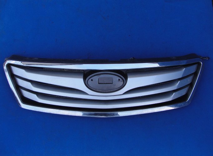 фото №1, Subaru outback 2009-2013 09-13 решітка радіатора решітка радіатора перед