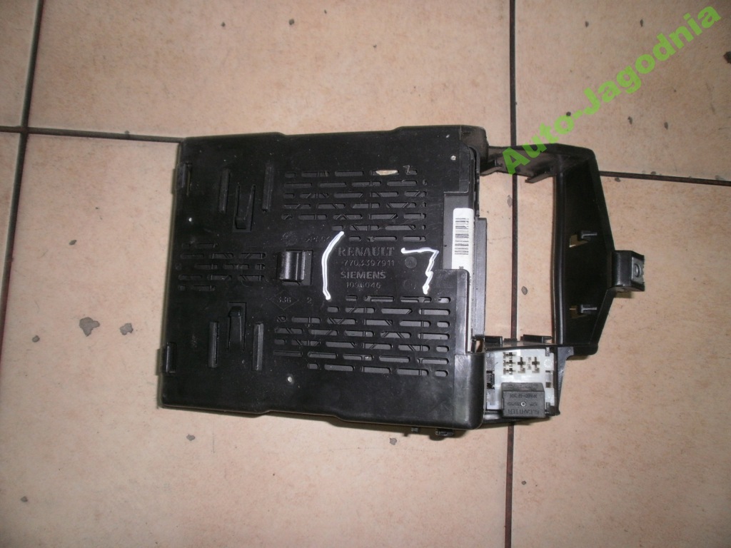 Купить Renault коробка bsi 7703397911