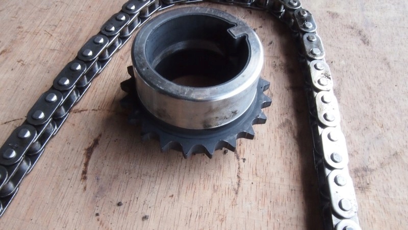 фото №15, Напрямна напрямна розподільного валу trafic vivaro 2.0 dci