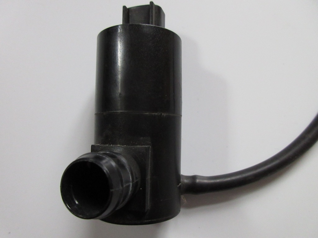 фото №1, Avensis t27 помпа моторчик омывателя задняя