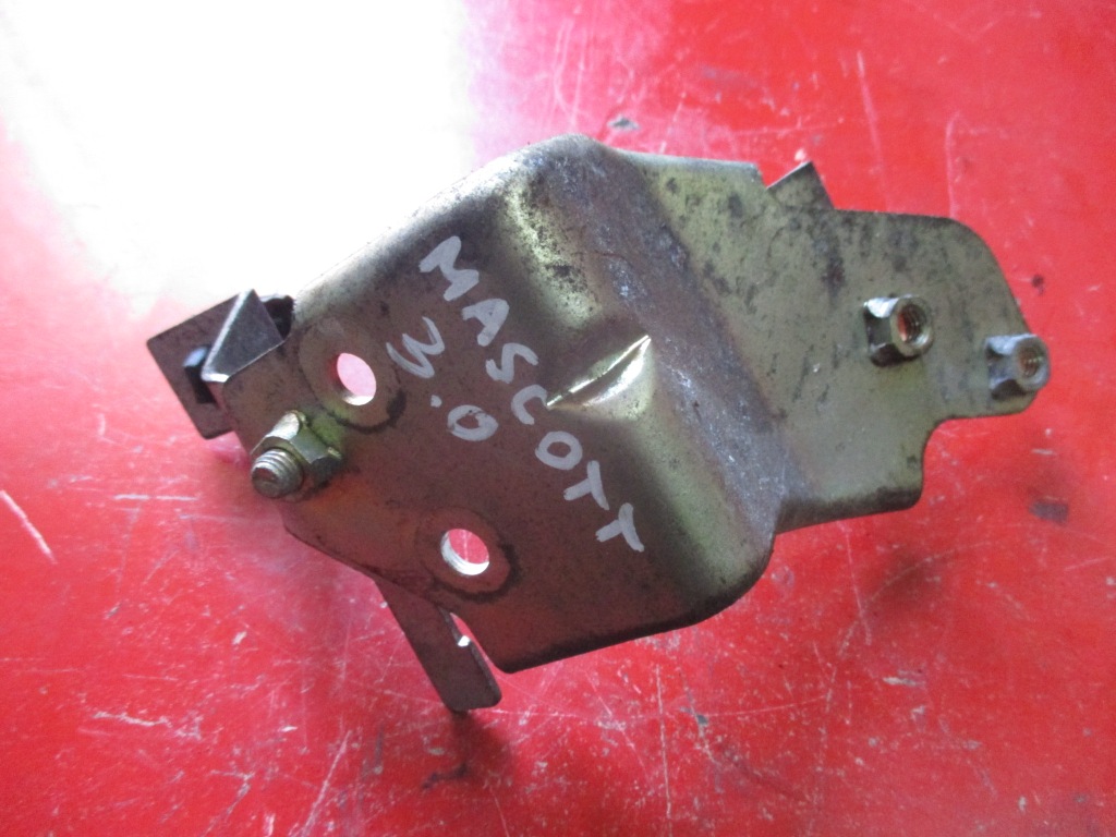 фото №1, Кронштейн кронштейн кронштейн renault mascott 04-10 pń