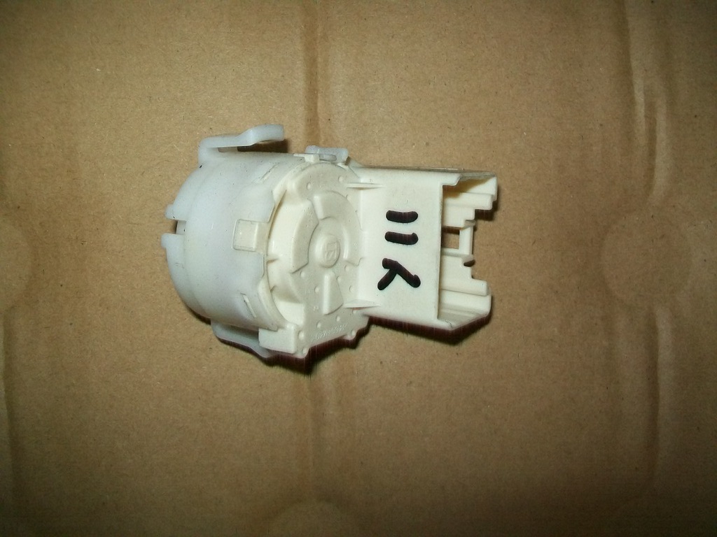 фото №1, Toyota yaris ii 06-11 колодка замка зажигания