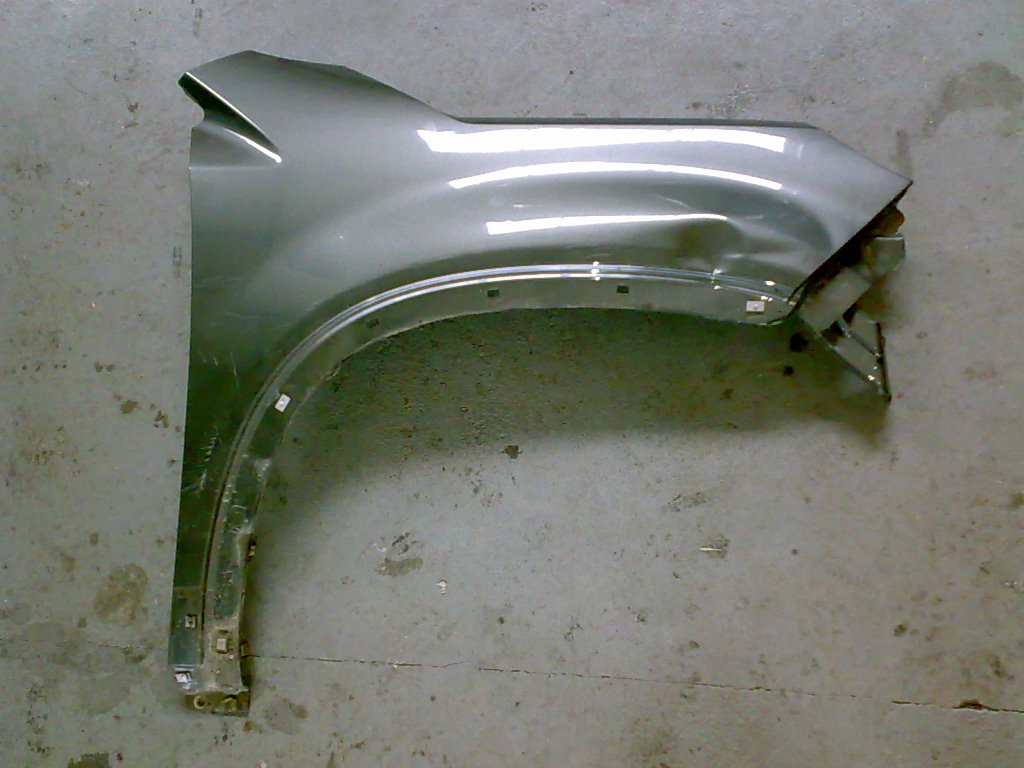 фото №1, Kia sorento ii lift 2012 2014 крыло передний правый перед