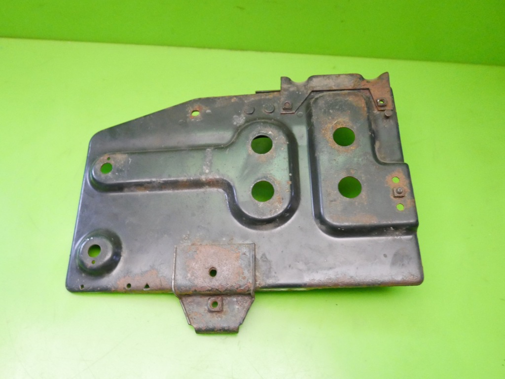 Полка основание аккумулятор vw sharan 1 1.9 tdi 95- в Украине