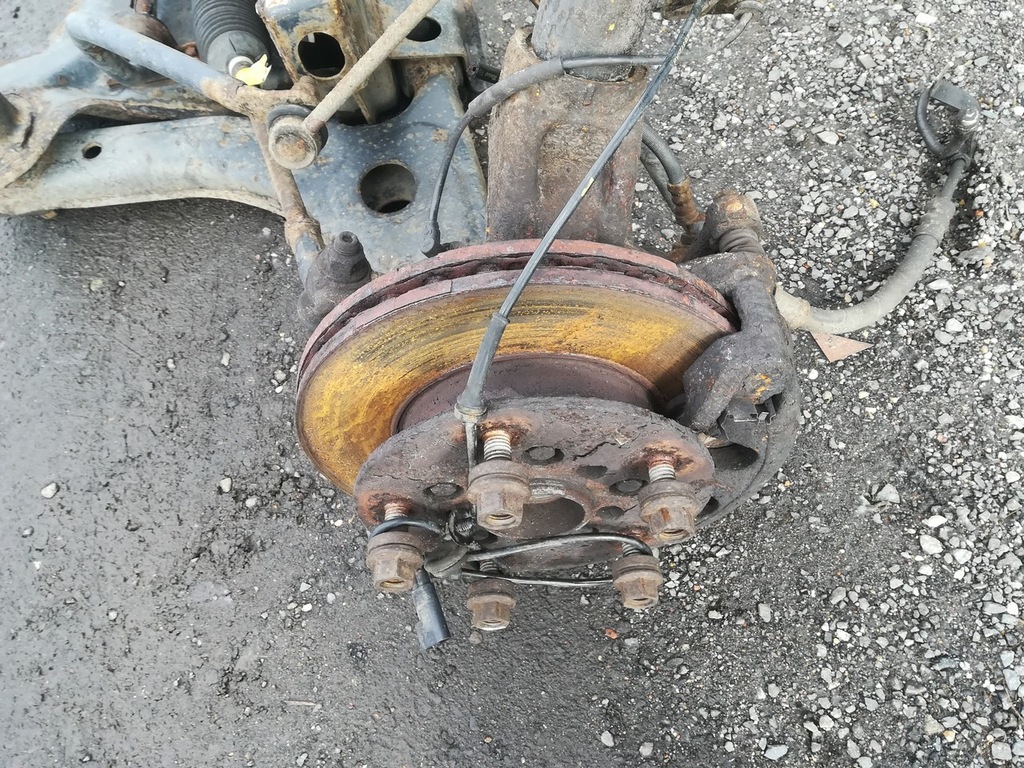 фото №1, Поворотний кулак ступиця перед права transit 06-13