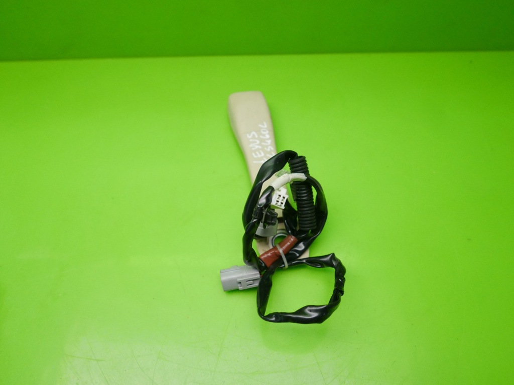 Клипса замок поперечина перед правое  lexus ls460l 12- в Украине