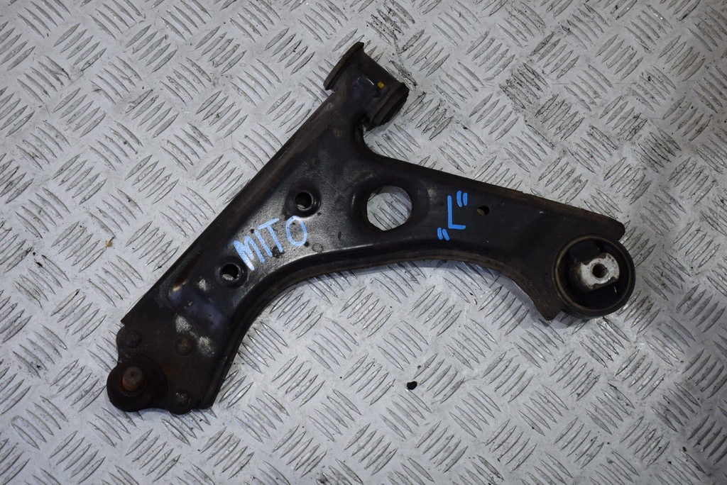 фото №1, Важіль лівий mito 2010