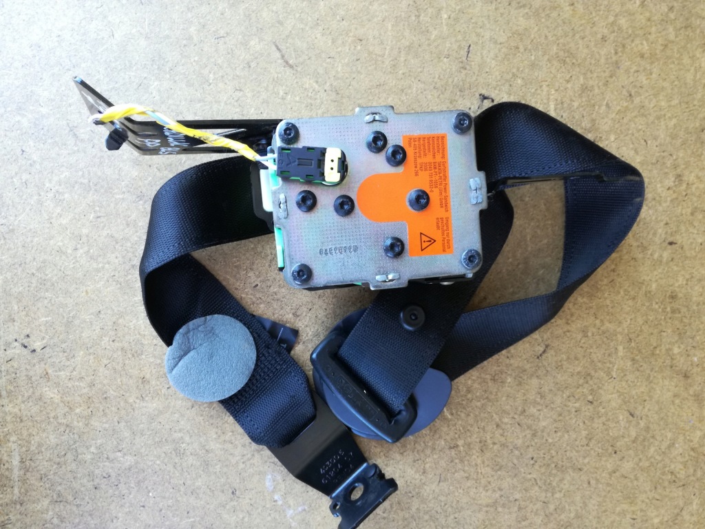 фото №2, Pas натяжитель правый перед cadillac bls 2006-2010