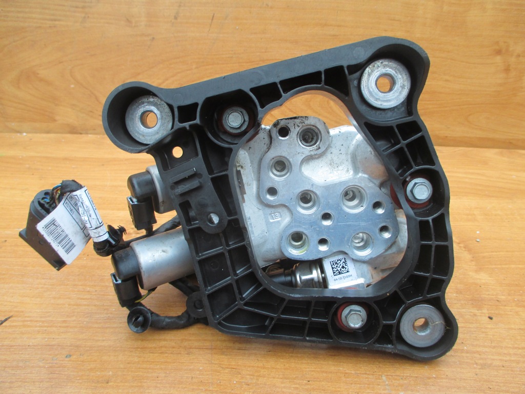 фото №6, Bmw 5 7 f10 f01 f02 f06 f07 блок клапанный 6775258