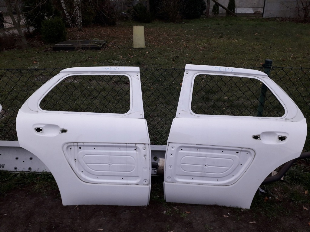 фото №1, Дверь задняя задние citroen c4 cactus