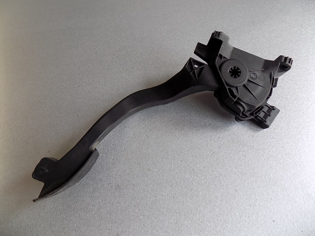 фото №1, Alfa romeo giulietta потенциометр газа 505212670