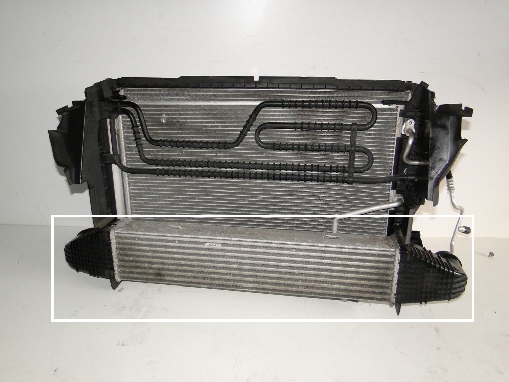 Купить Mercedes e w207 r172 c w204 интеркулер бензин