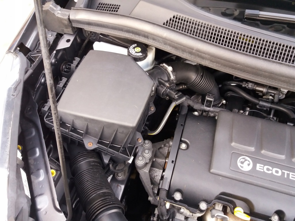 Купить Корпус фильтра воздуха opel meriva b 1.4 xer