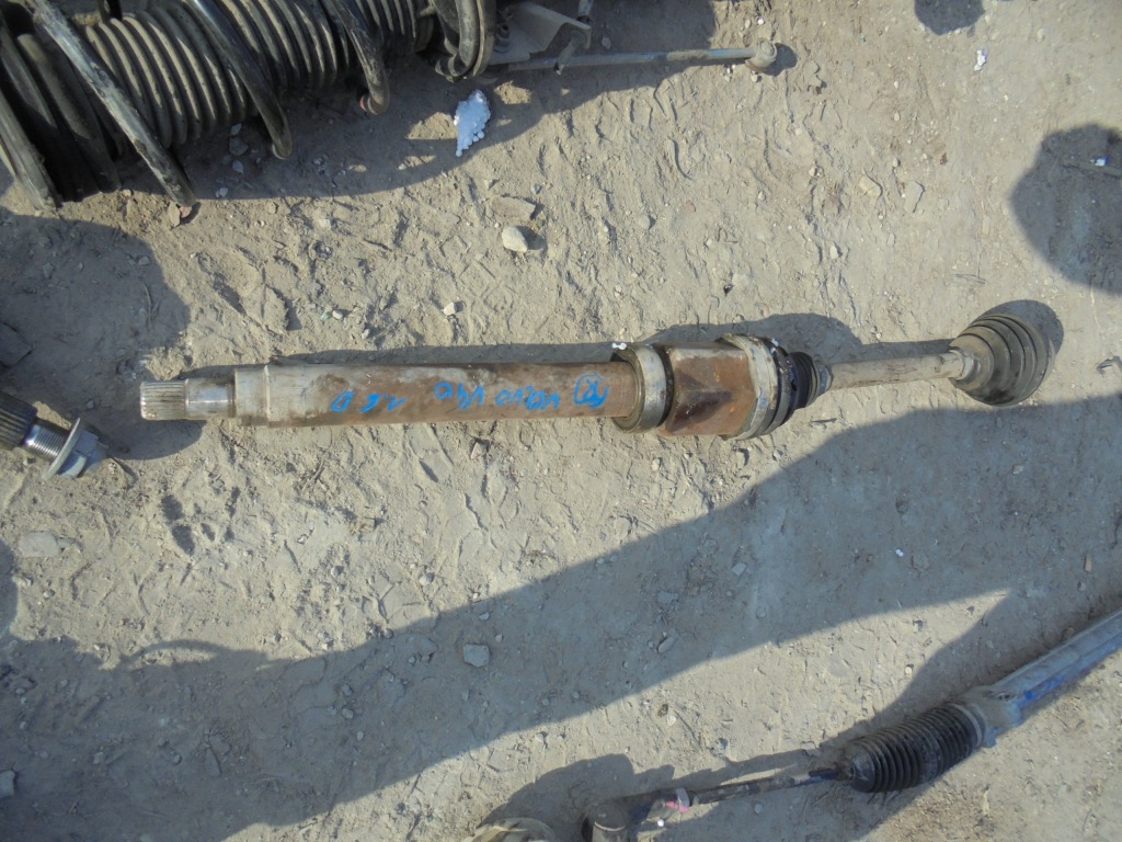 фото №1, Volvo v40 xc40 привідний вал 1.6 d2 права 2014r