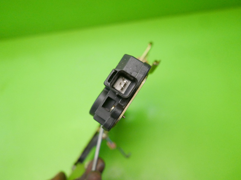 фото №10, Замок механизм задняя левый kia sedona i carnival 99-