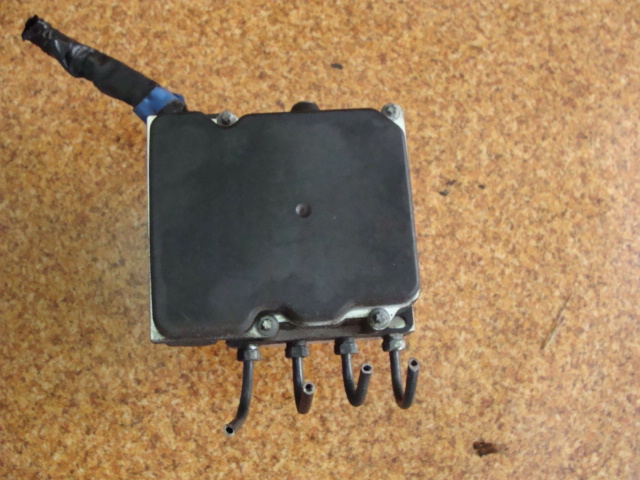 фото №1, Subaru forester 10r насос abs 2,0d