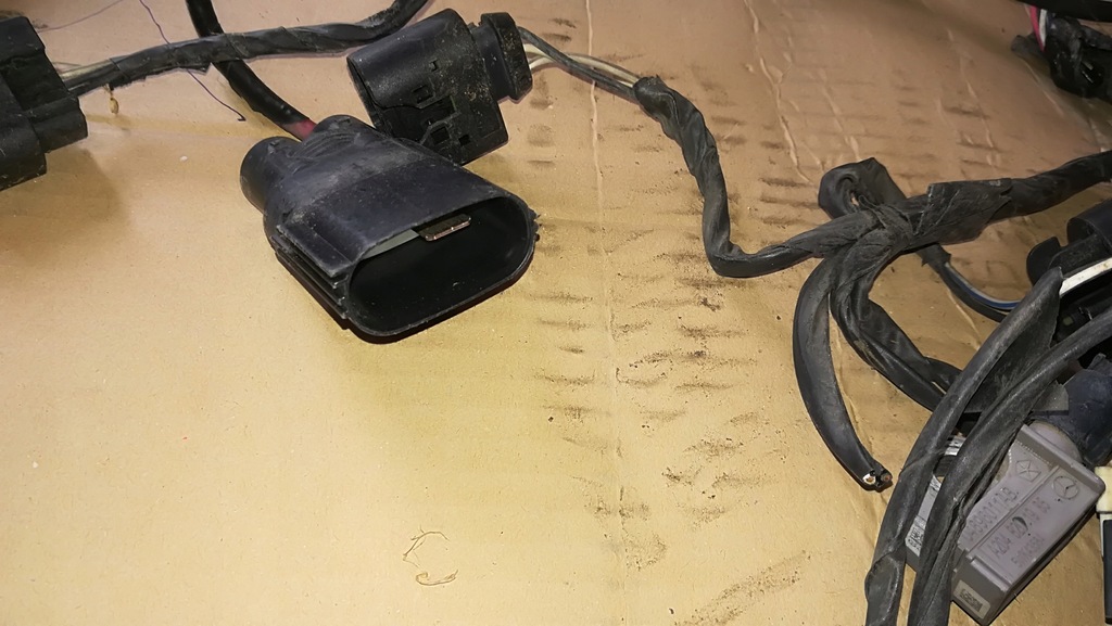 фото №4, Voyager lancia 2.8 crd 08-18r джгут поперечина перед