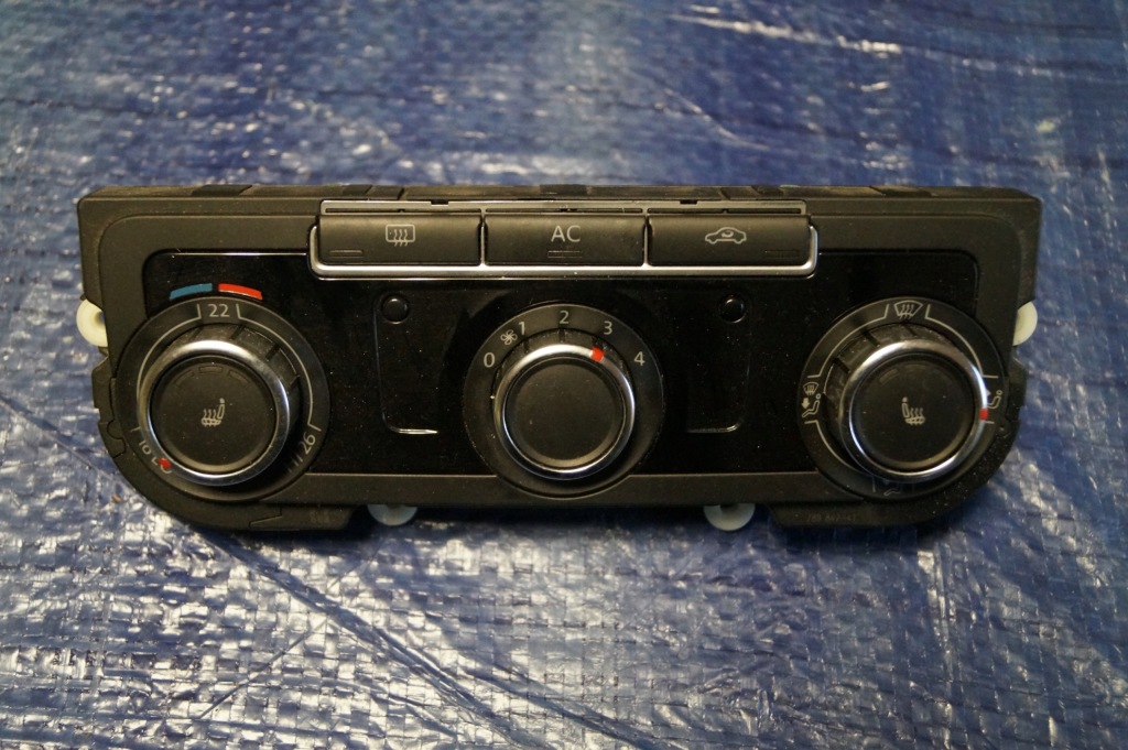 фото №1, Vw golf vi passat cc панель кондиционера 3c8907336a