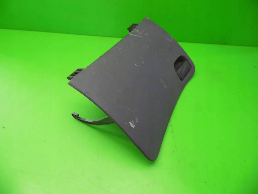 фото №9, Бардачок пасажира перед ford courier 1.3 8v 95-99