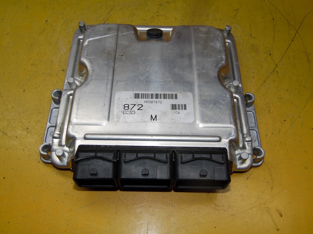 фото №1, Бортовой компьютер двигателя space star 1.9 did 0281010438