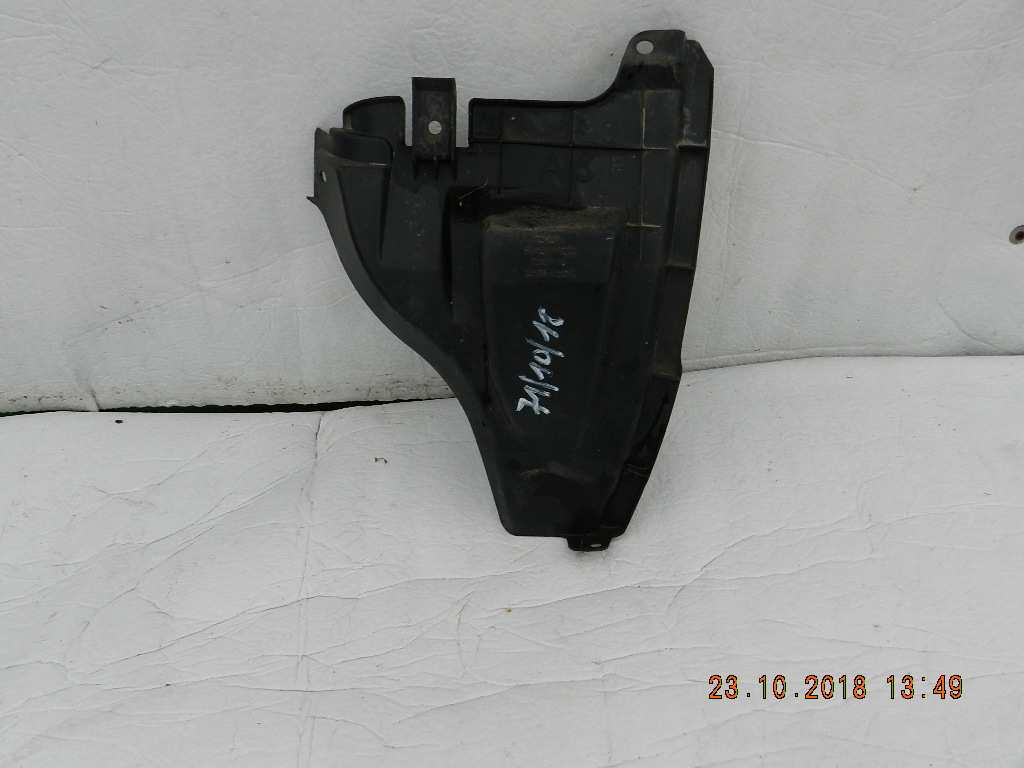 фото №1, Toyota avensis t27 09- подкрылок задняя правая сторона