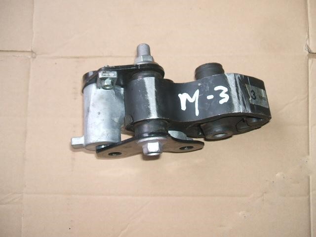 фото №1, Mazda3 mazda 3 2.2d 2013- кронштейн подушка коробки