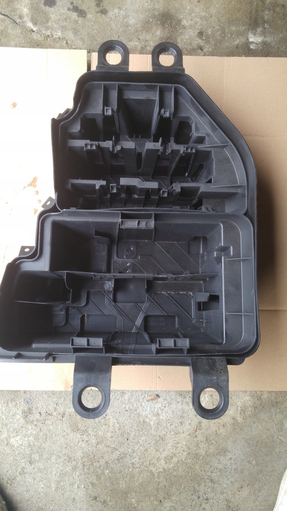 фото №1, Коробка корпус предохранителей mercedes ml w166