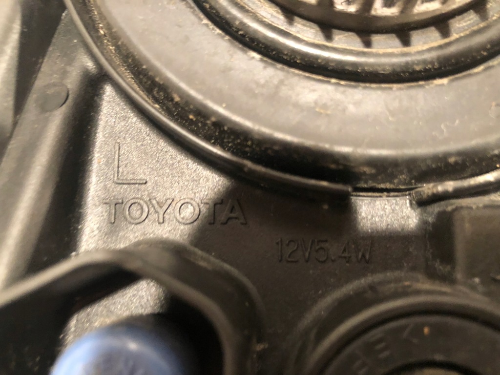 фото №3, Toyota prius iv 16- протитуманна фара лівий led