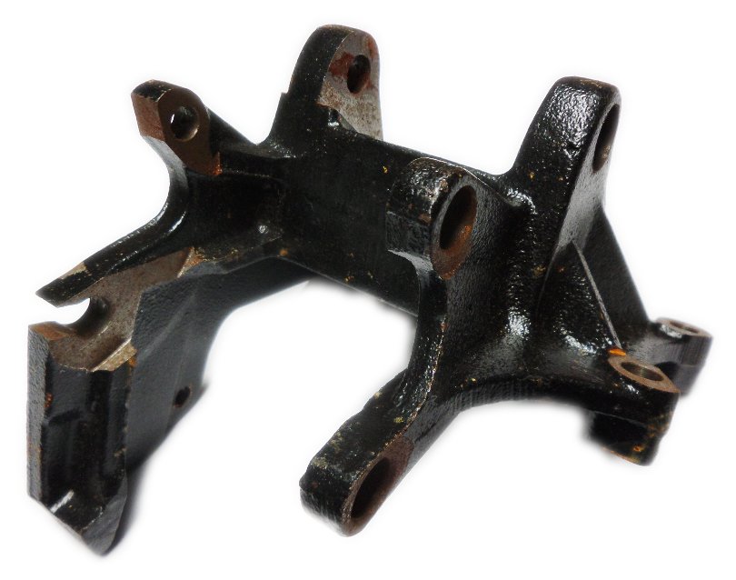 фото №1, Новий oryg кронштейн генератора peugeot 406 95-