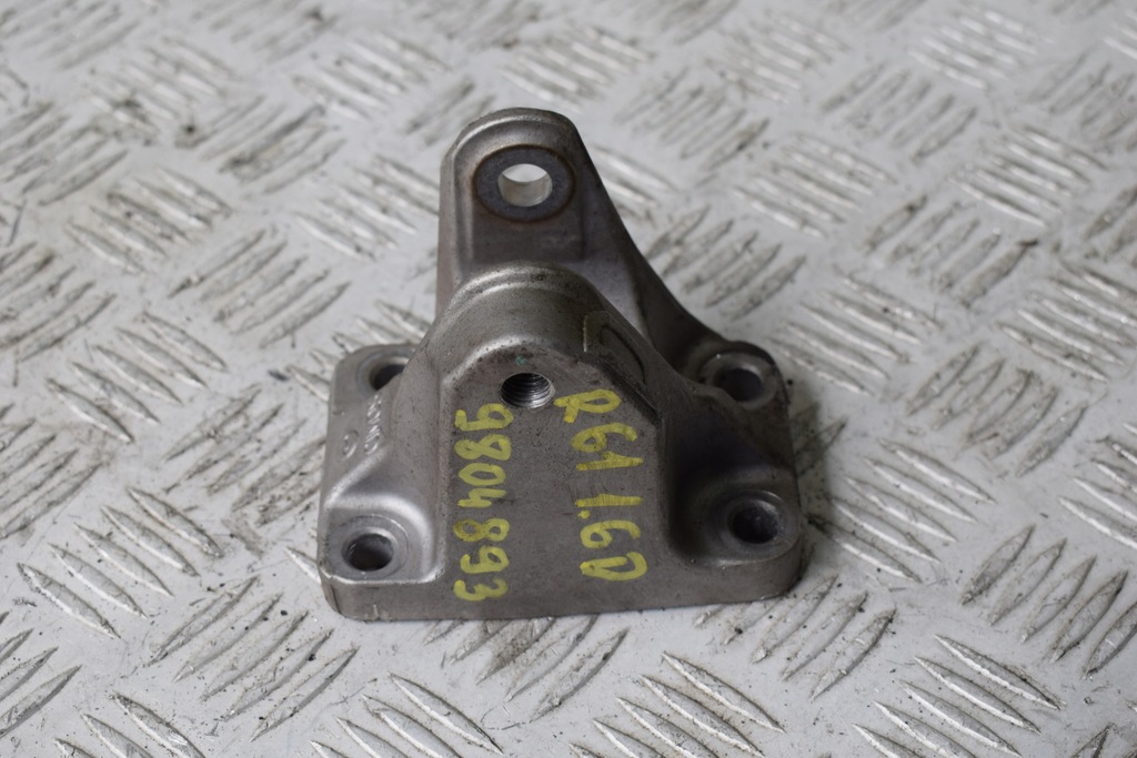 фото №1, Кронштейн двигателя mini paceman r61 r60 9804893
