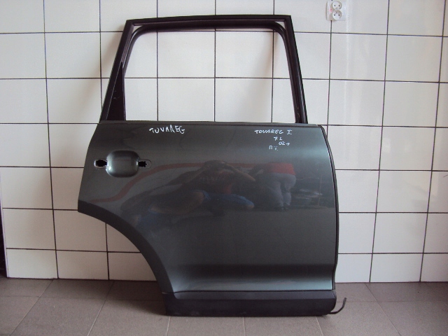 фото №1, Двері праве задні vw touareg 02-