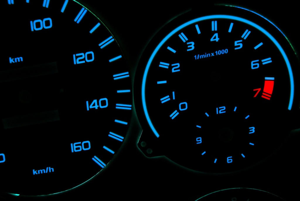 фото №6, Тормозные диски indiglo do спидометра mercedes w123 образец 2