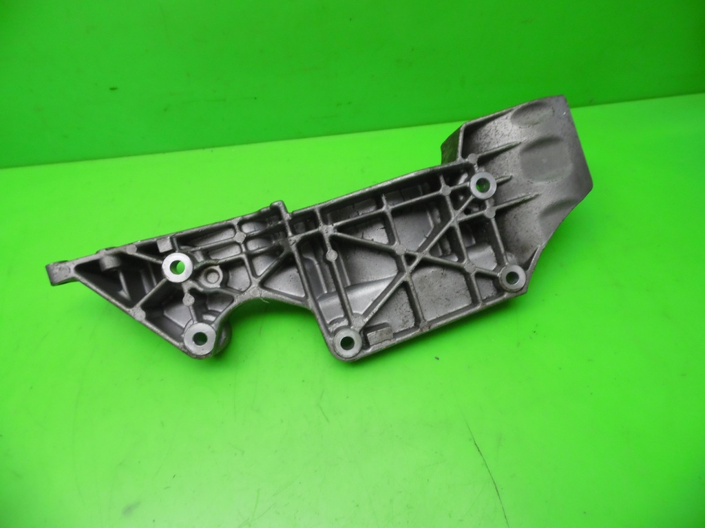 фото №7, Кронштейн генератора 06a903143h audi a3 i 8l 1.6 8v sr